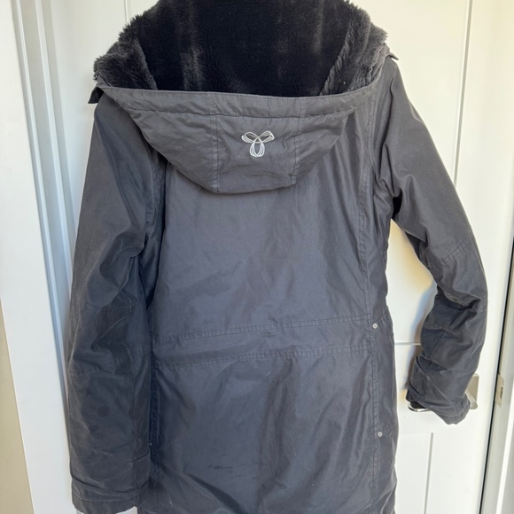 Aritzia TNA Verberier Parka - Picture 3 of 11